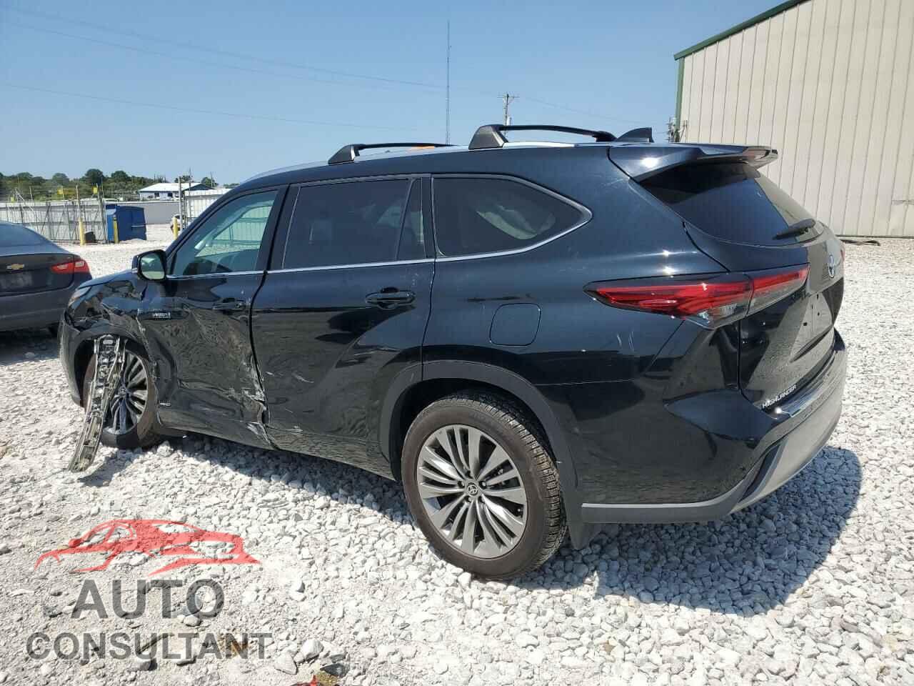 TOYOTA HIGHLANDER 2021 - 5TDEBRCHXMS031815