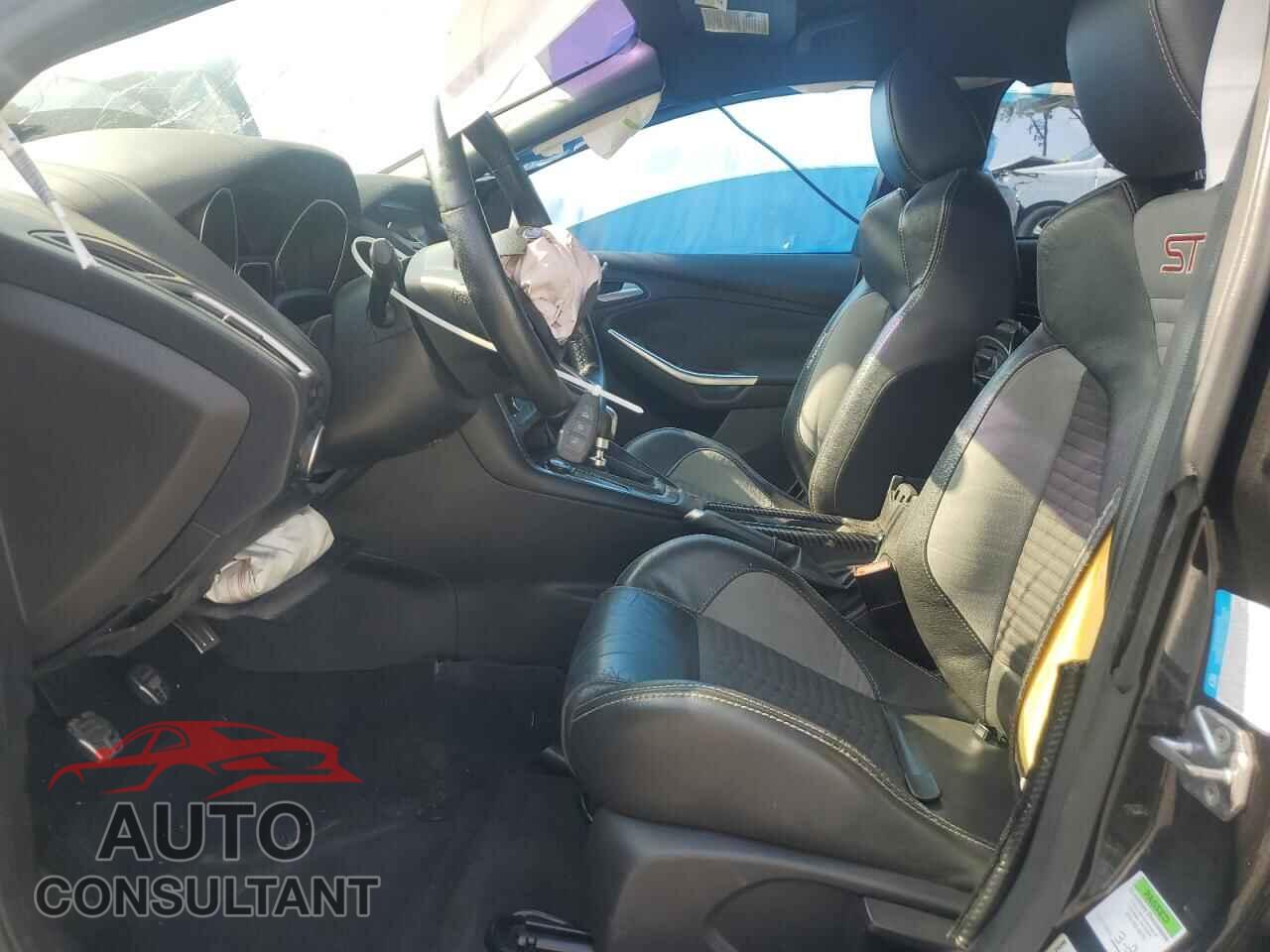FORD FOCUS 2016 - 1FADP3L93GL342713