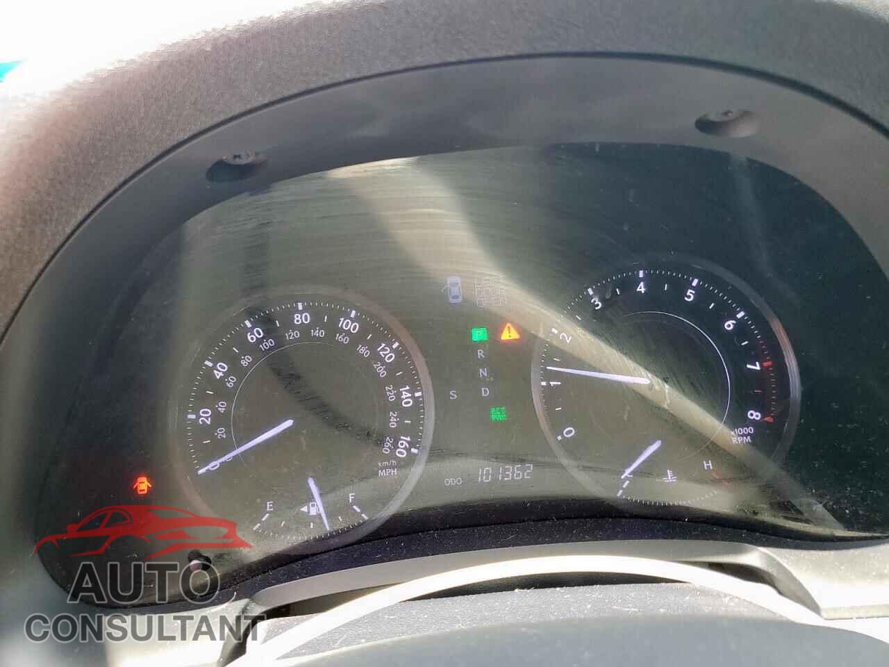LEXUS IS 2011 - JTHFF2C29B2515361