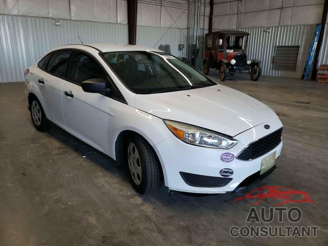 FORD FOCUS 2016 - 1FADP3E29GL219451