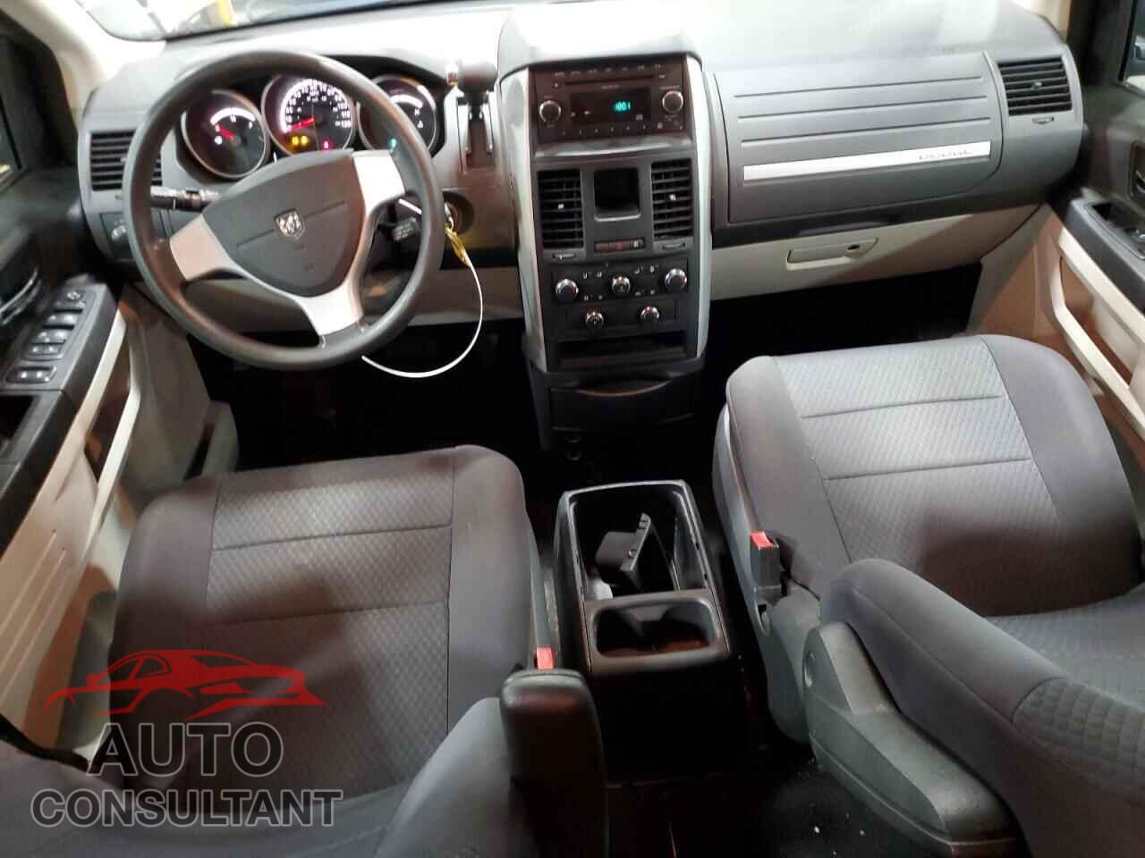 DODGE CARAVAN 2010 - 2D4RN4DE7AR326913