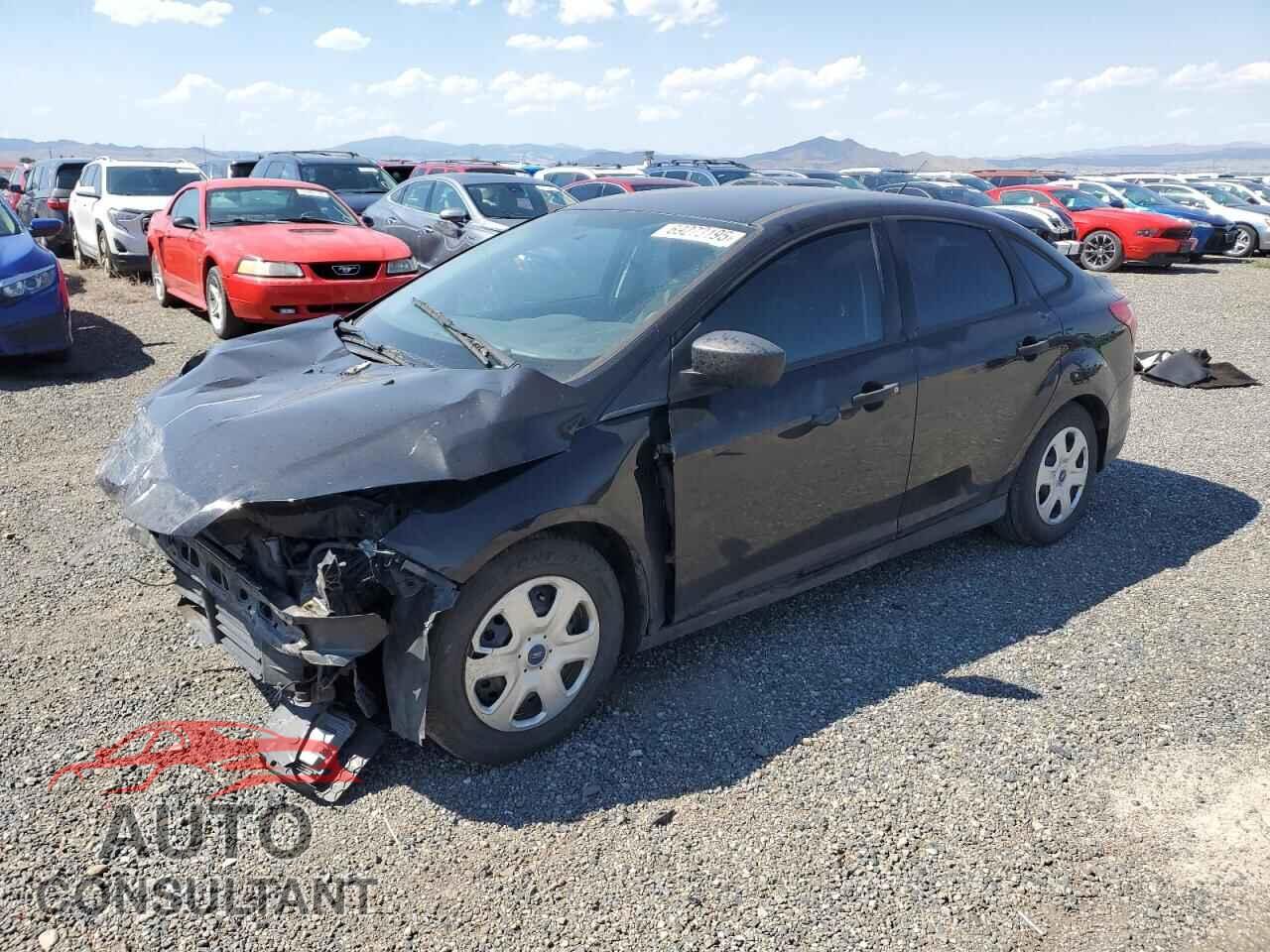 FORD FOCUS 2013 - 1FADP3E2XDL108337