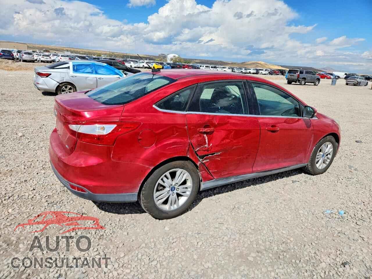 FORD FOCUS 2012 - 1FAHP3H26CL169227