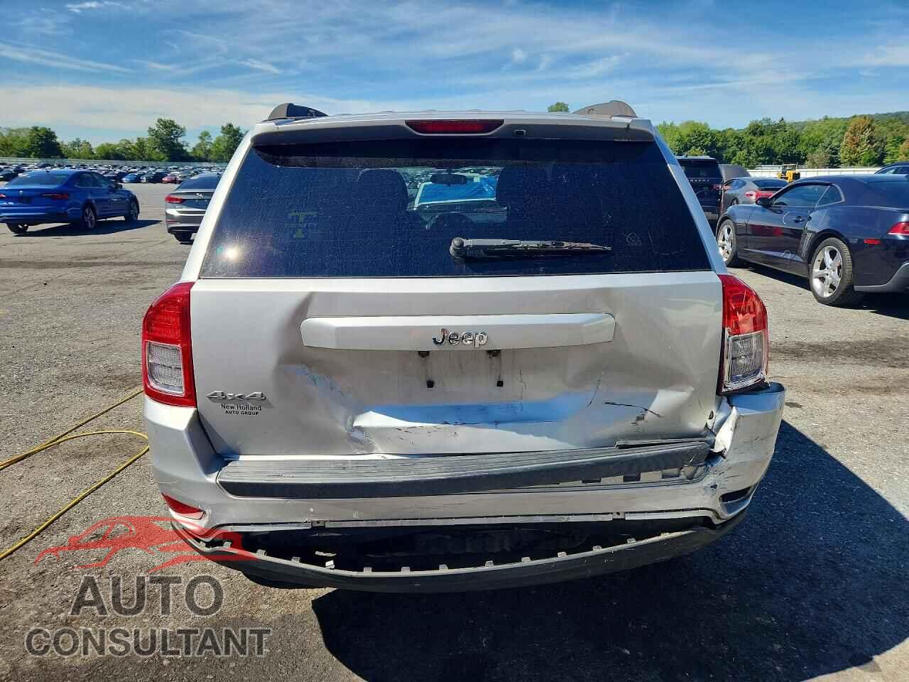 JEEP COMPASS 2012 - 1C4NJDBB6CD520547