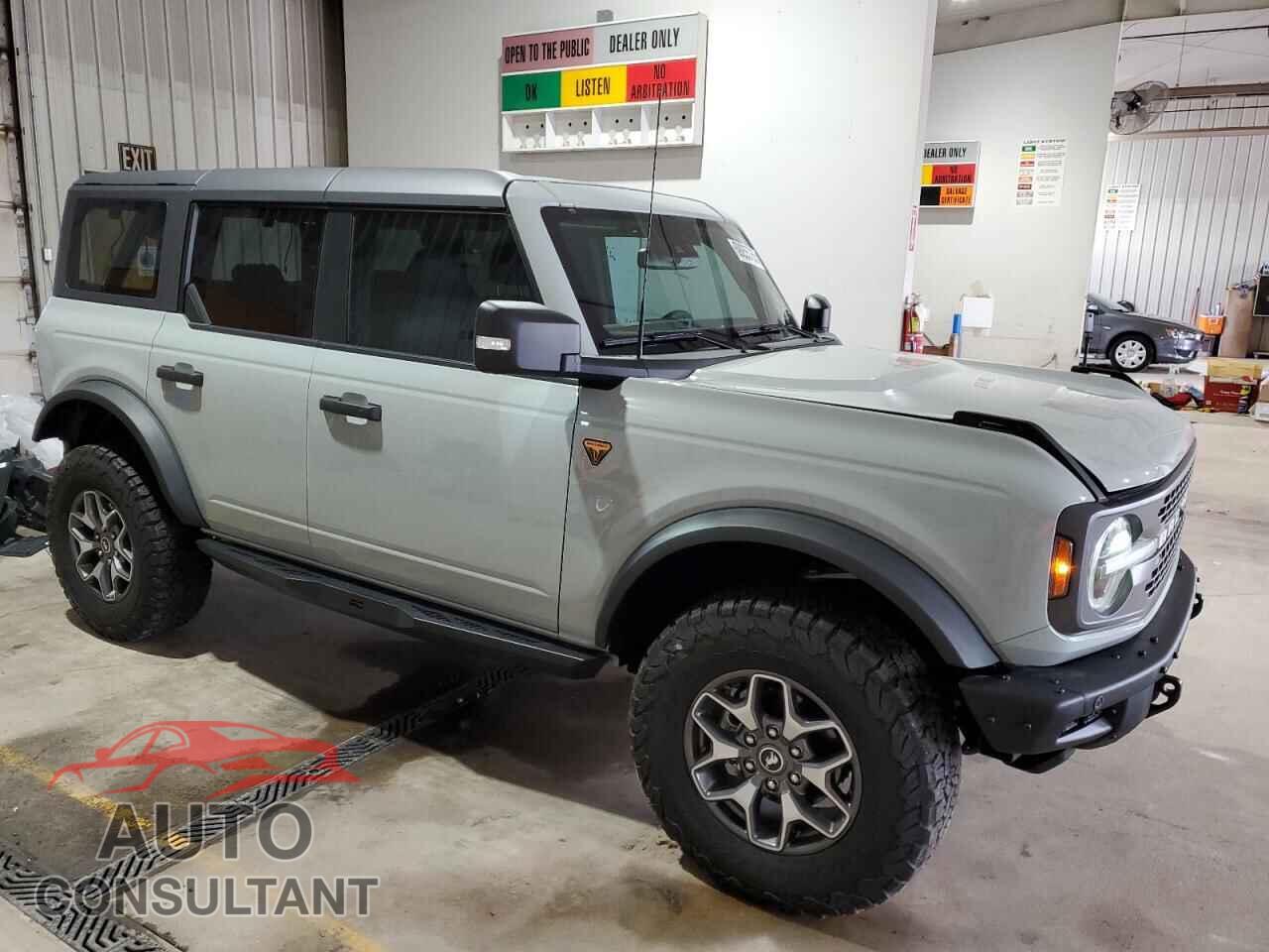 FORD BRONCO 2023 - 1FMEE5DP7PLC13169