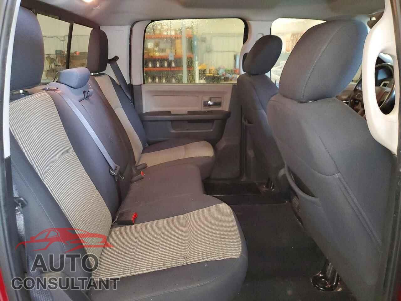 DODGE RAM 1500 2012 - 1C6RD7LTXCS289592