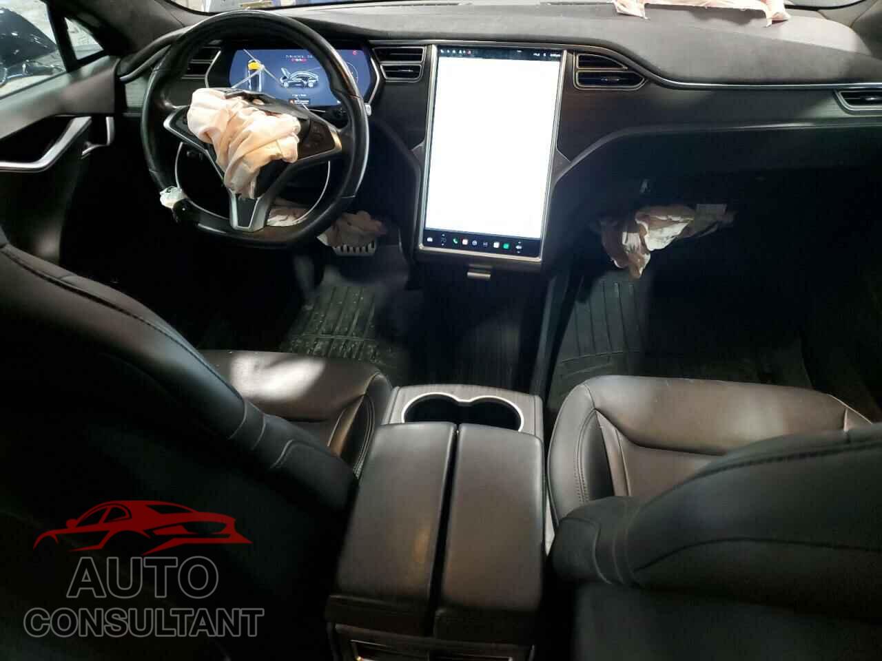 TESLA MODEL S 2015 - 5YJSA1E41FF106863