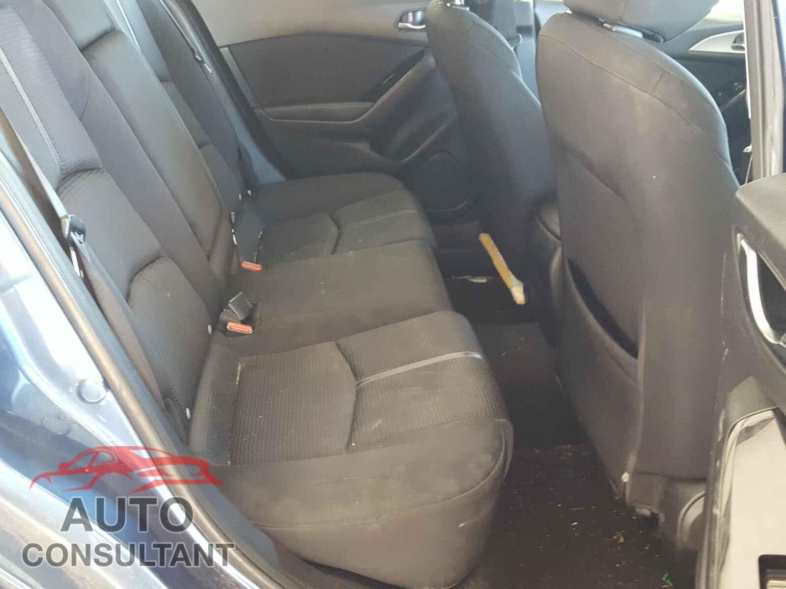 MAZDA 3 2017 - 3MZBN1U7XHM109675