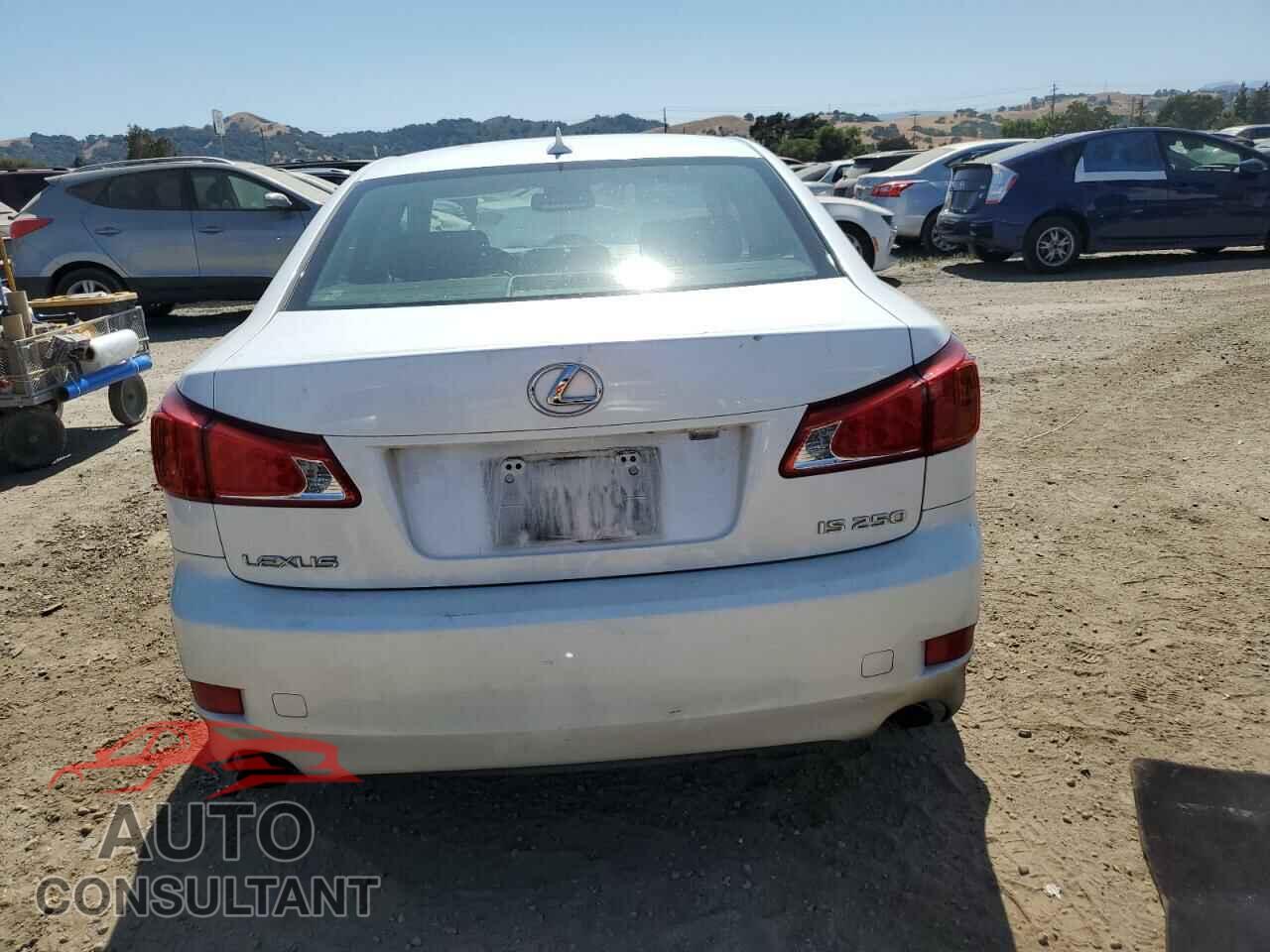 LEXUS IS 2010 - JTHBF5C26A5117621