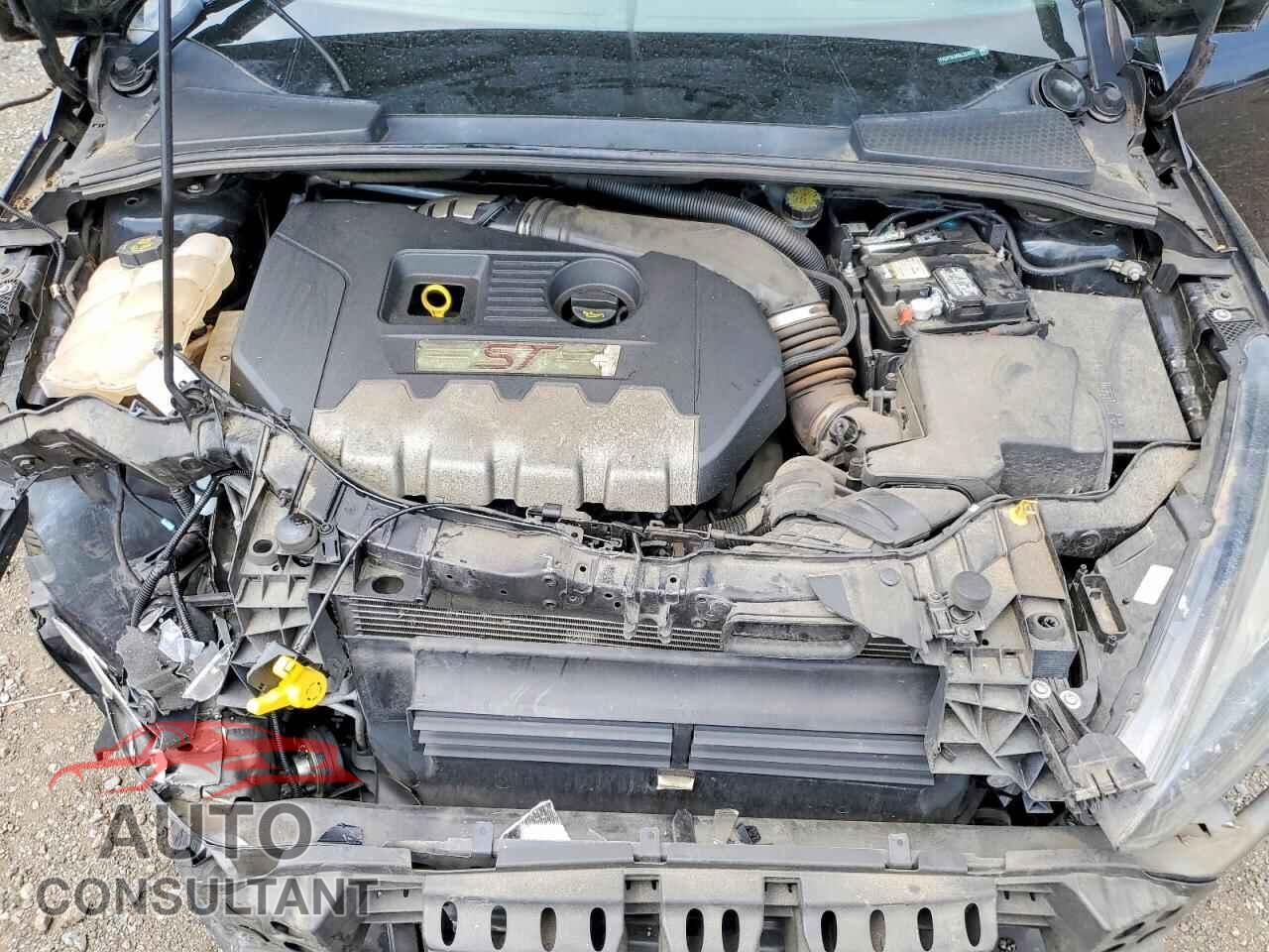 FORD FOCUS 2016 - 1FADP3L99GL224357