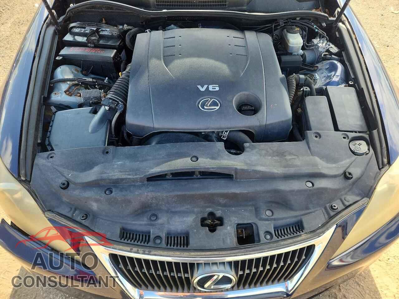 LEXUS IS 2011 - JTHCF5C29B5047540