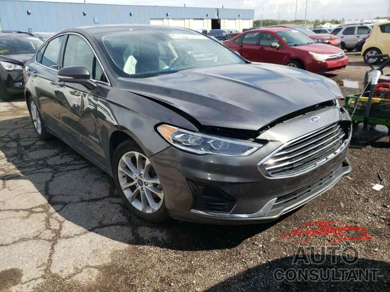 FORD FUSION 2019 - 3FA6P0MUXKR168112