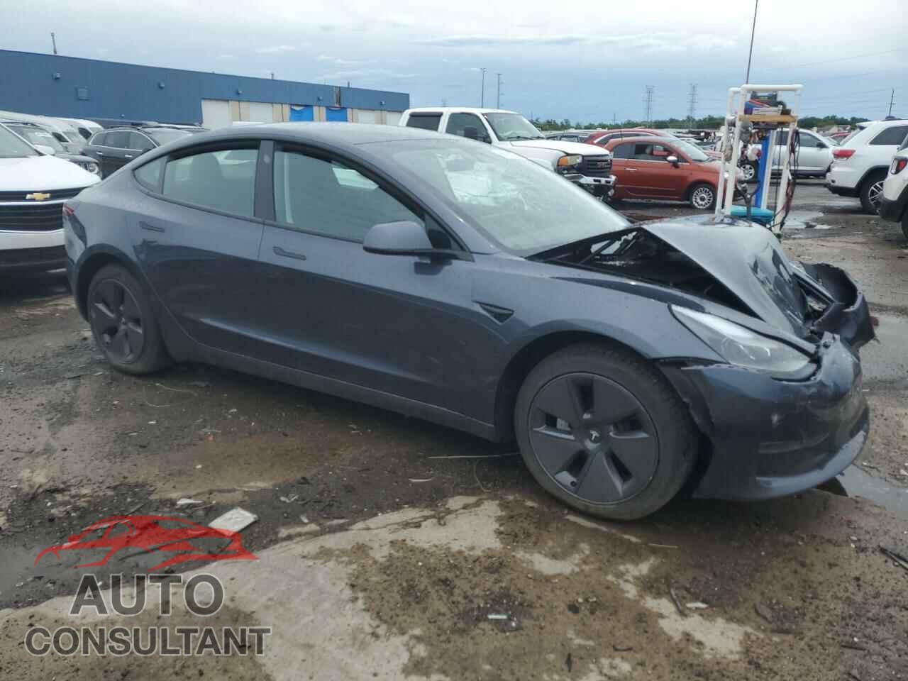 TESLA MODEL 3 2023 - 5YJ3E1EA9PF684872