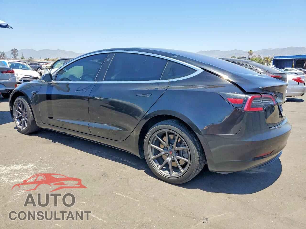 TESLA MODEL 3 2018 - 5YJ3E1EA4JF172346