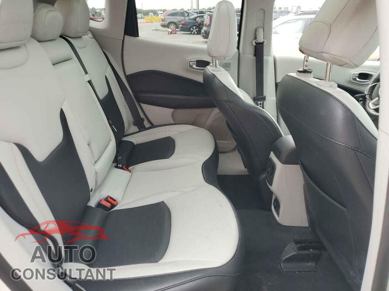 JEEP COMPASS 2021 - 3C4NJDCB7MT500771