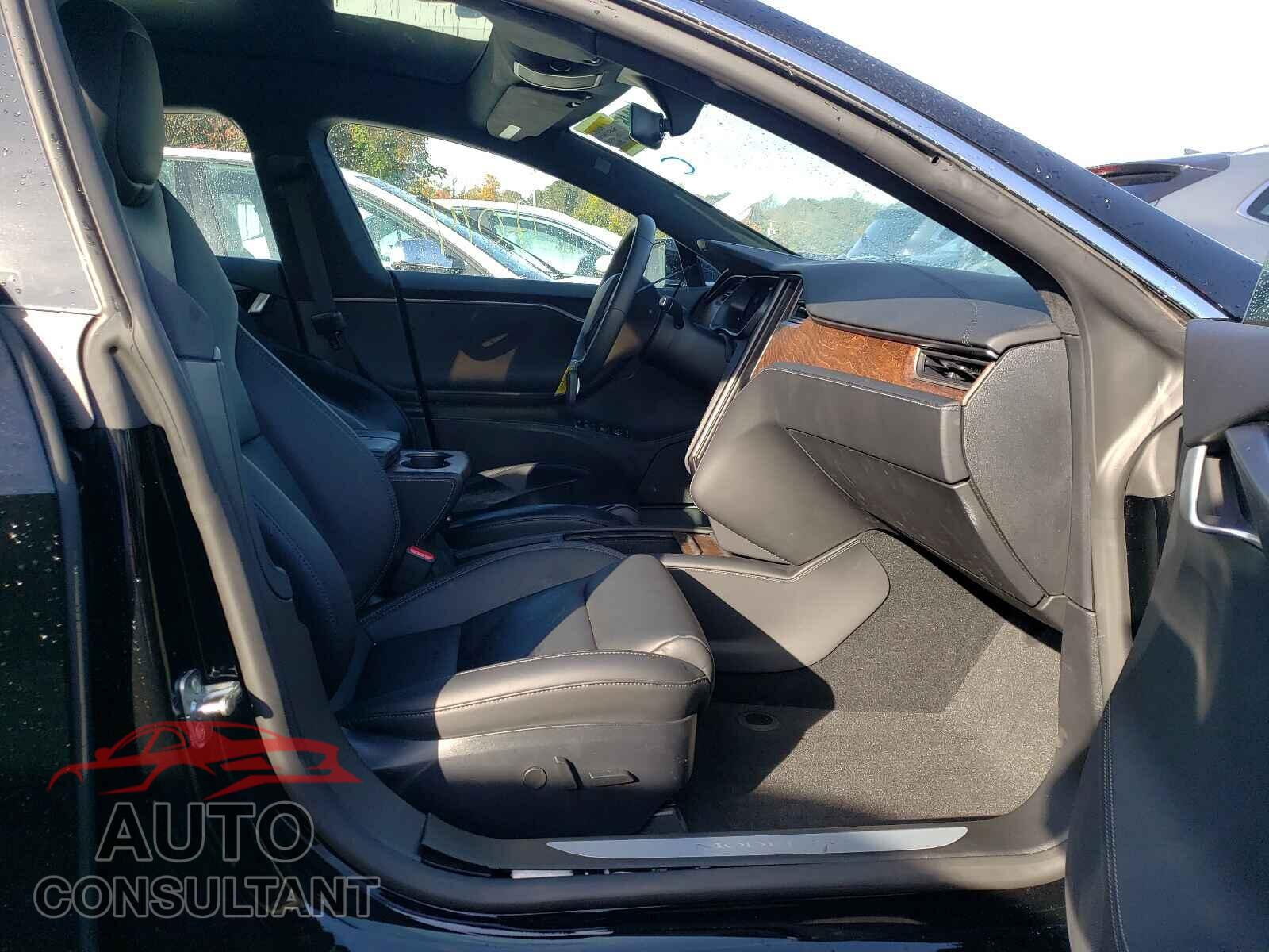 TESLA MODEL S 2020 - 5YJSA1E44LF390968