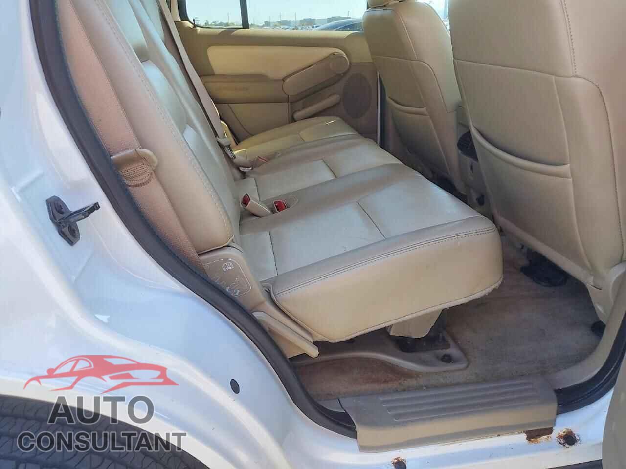 FORD EXPLORER 2010 - 1FMEU7EE8AUA67071