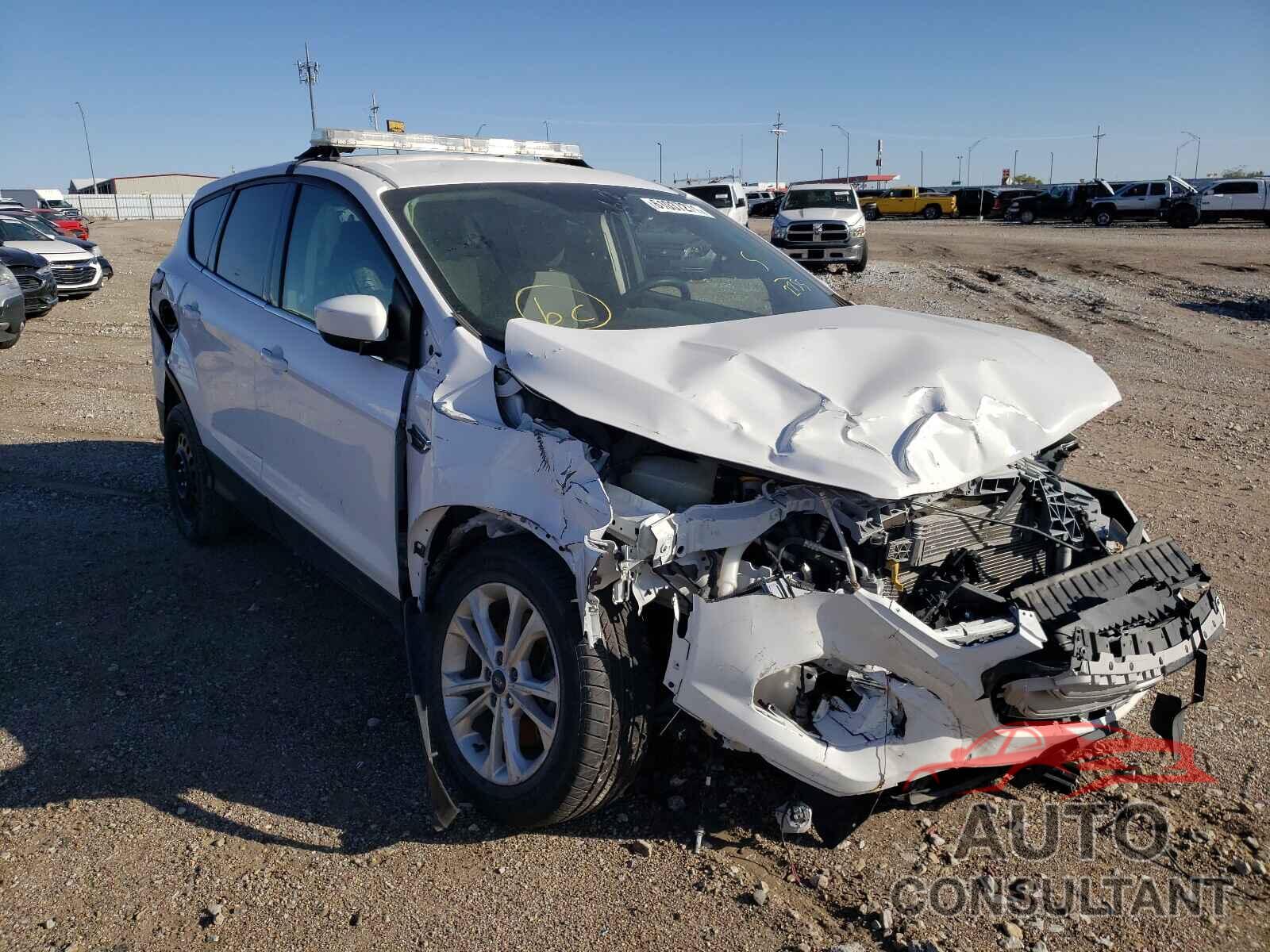 FORD ESCAPE 2018 - 1FMCU9GD9JUB42755