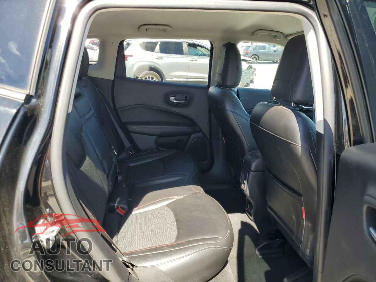 JEEP COMPASS 2020 - 3C4NJDDB2LT143951