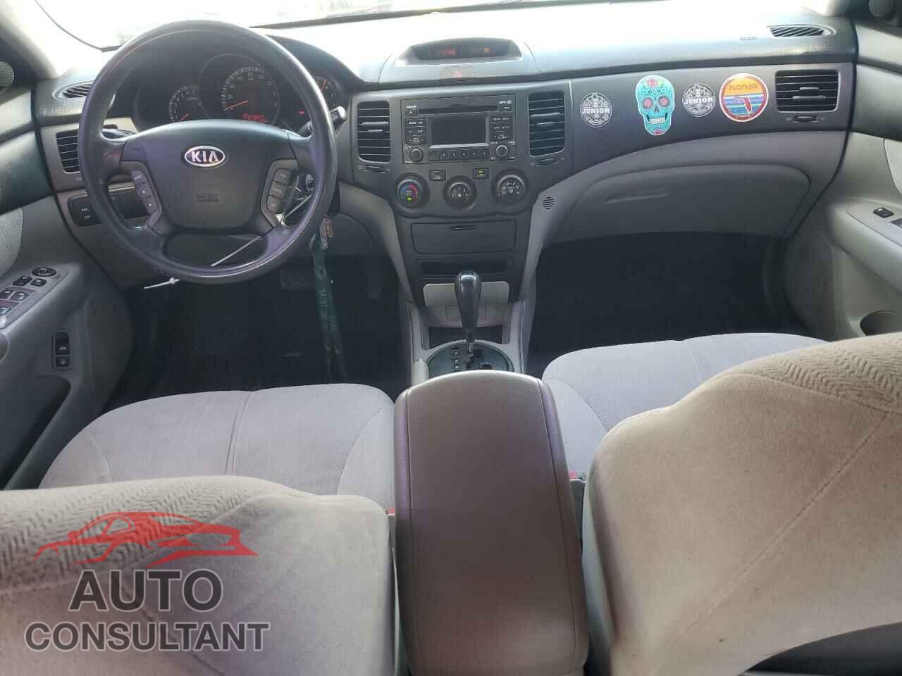 KIA OPTIMA 2010 - KNAGG4A84A5382895