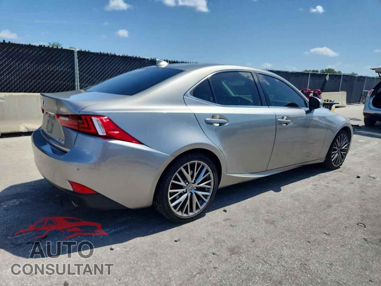 LEXUS IS 2014 - JTHBF1D21E5035602