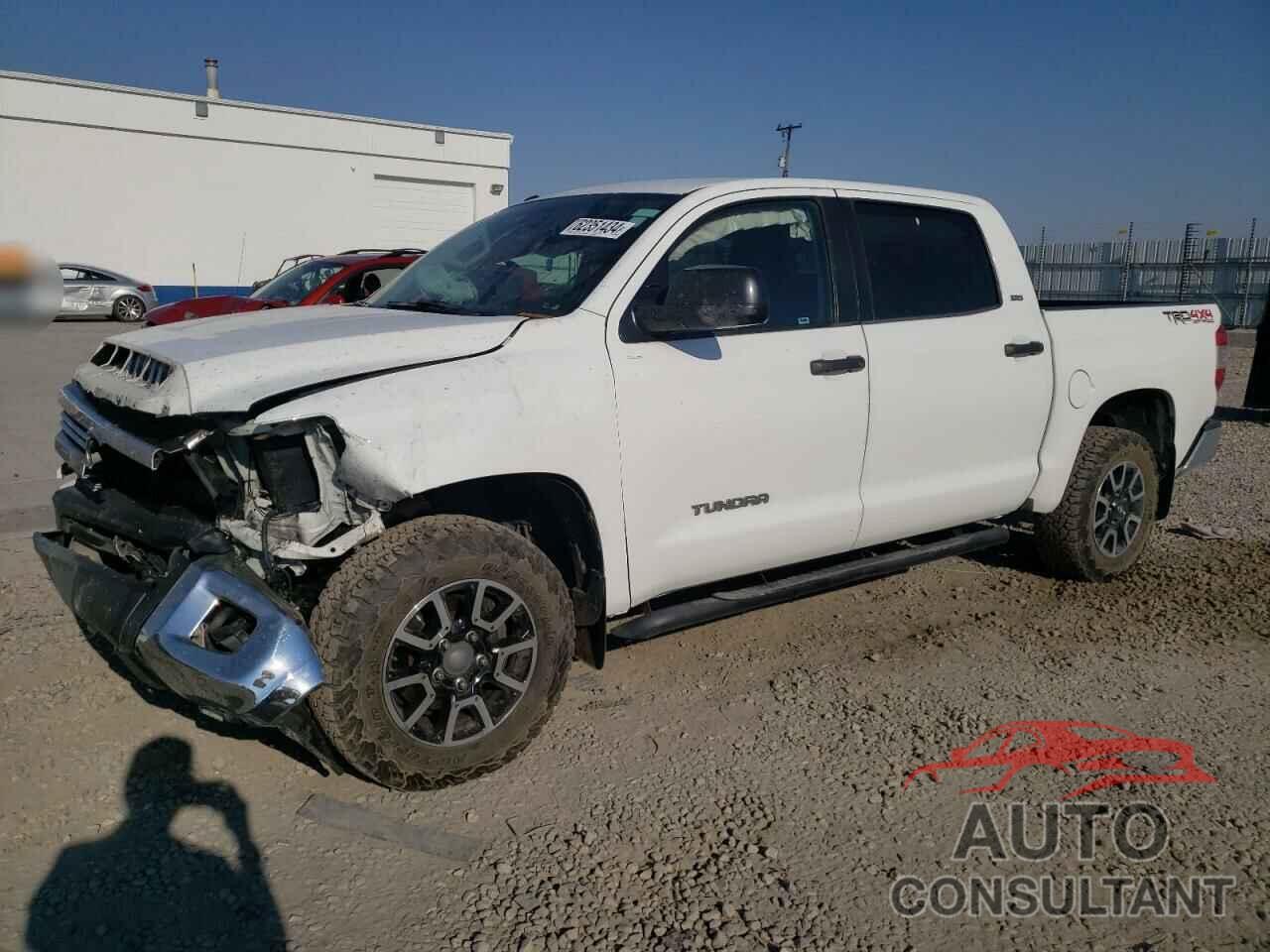 TOYOTA TUNDRA 2017 - 5TFDM5F14HX070946