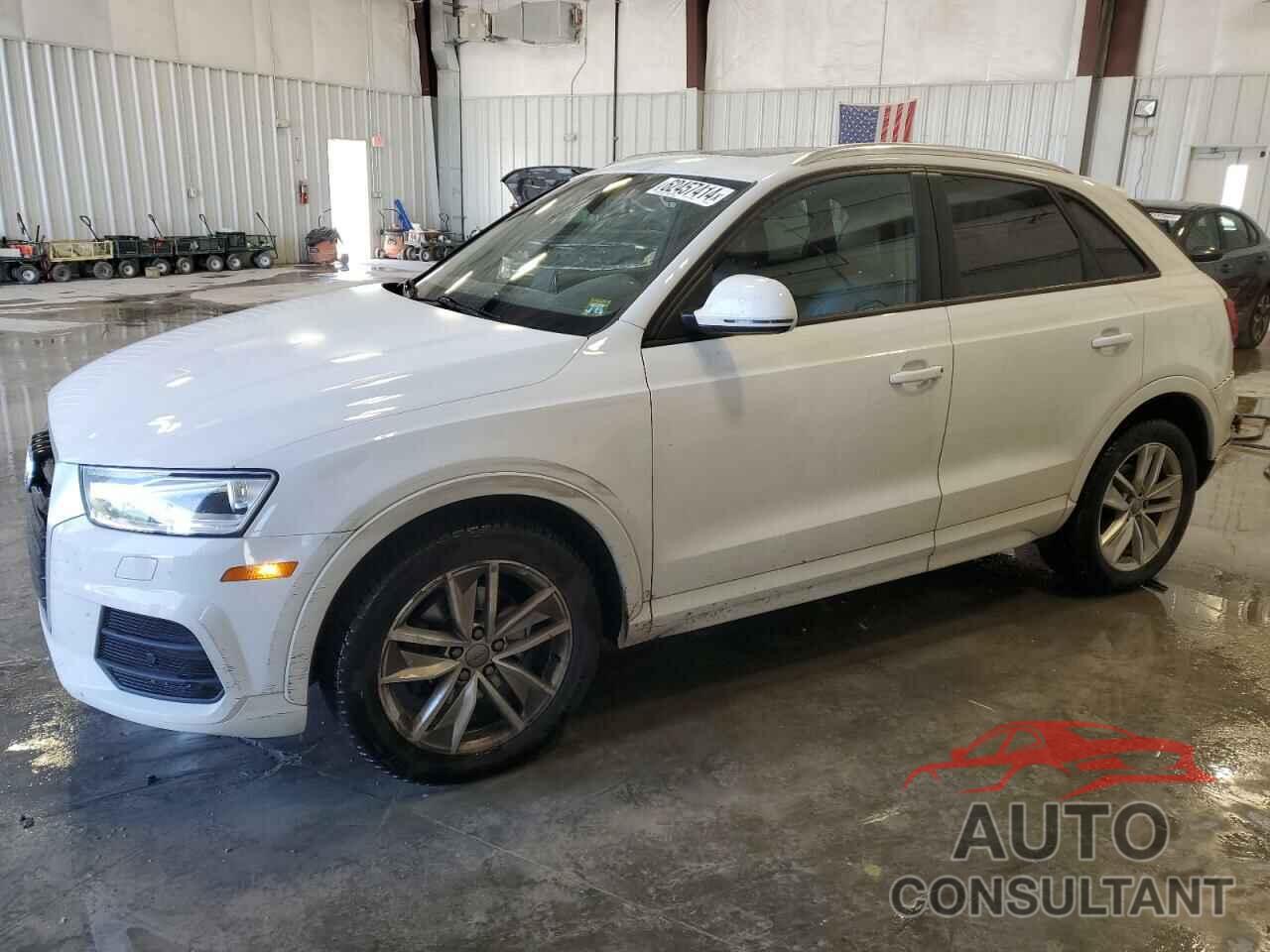 AUDI Q3 2017 - WA1ECCFS7HR017600