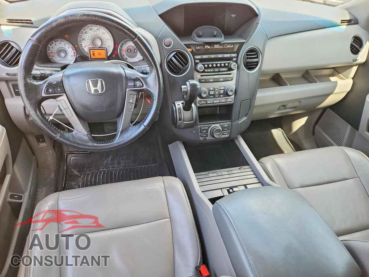 HONDA PILOT 2012 - 5FNYF3H99CB009159