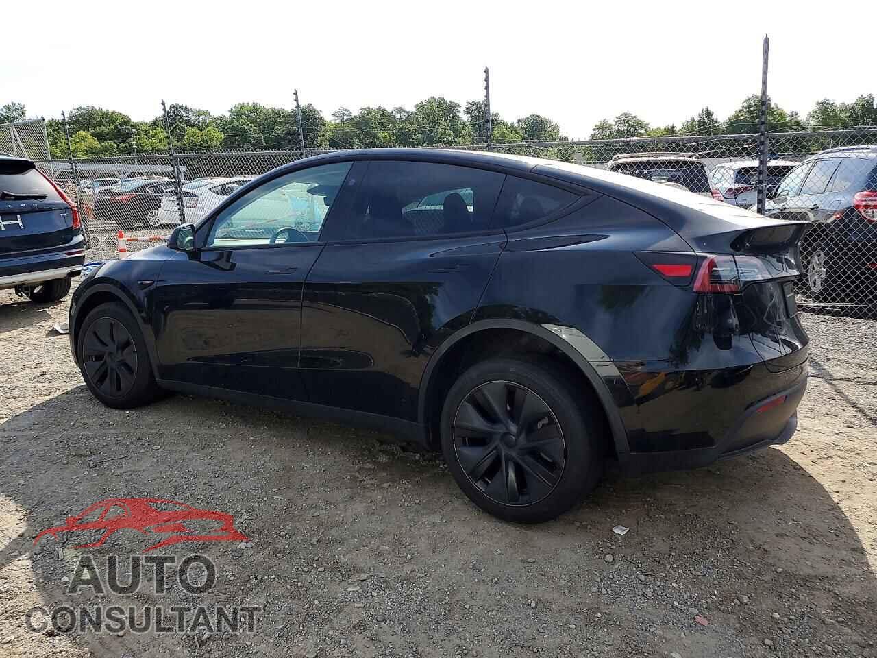 TESLA MODEL Y 2024 - 7SAYGDEE2RF201619