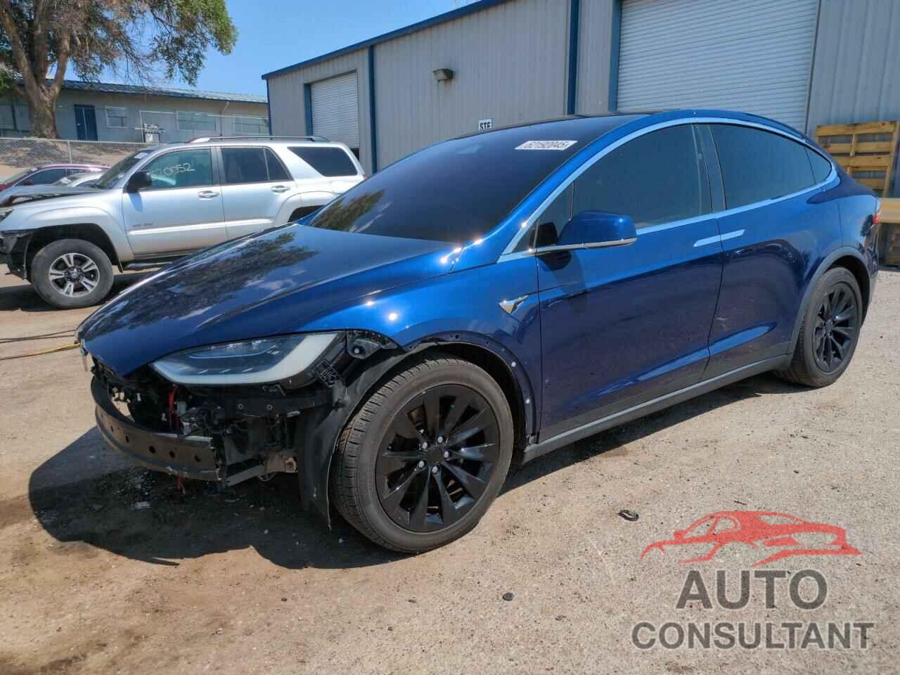 TESLA MODEL X 2018 - 5YJXCBE27JF136527