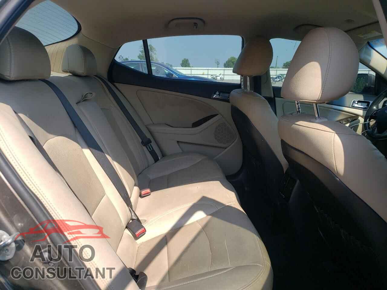 KIA OPTIMA 2013 - 5XXGN4A73DG182736