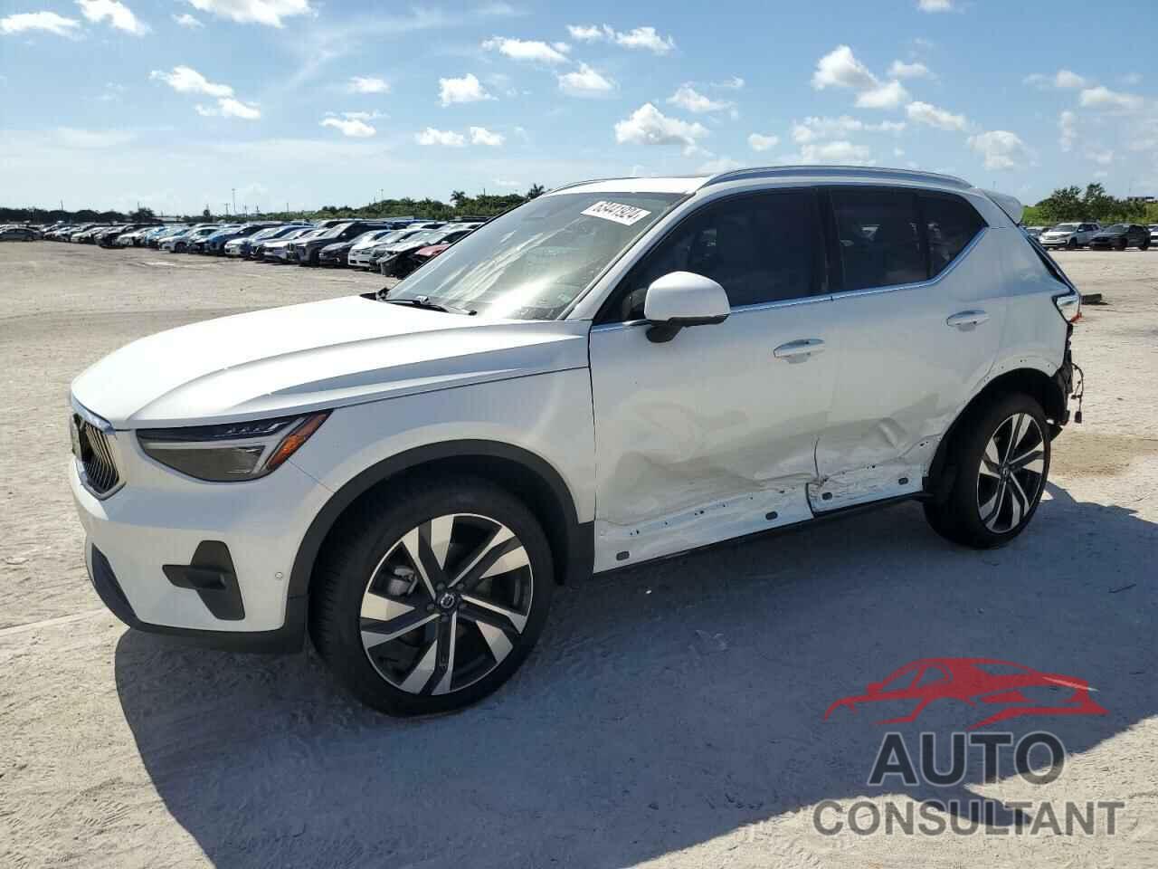 VOLVO XC40 PLUS 2024 - YV4L12UE1R2347461