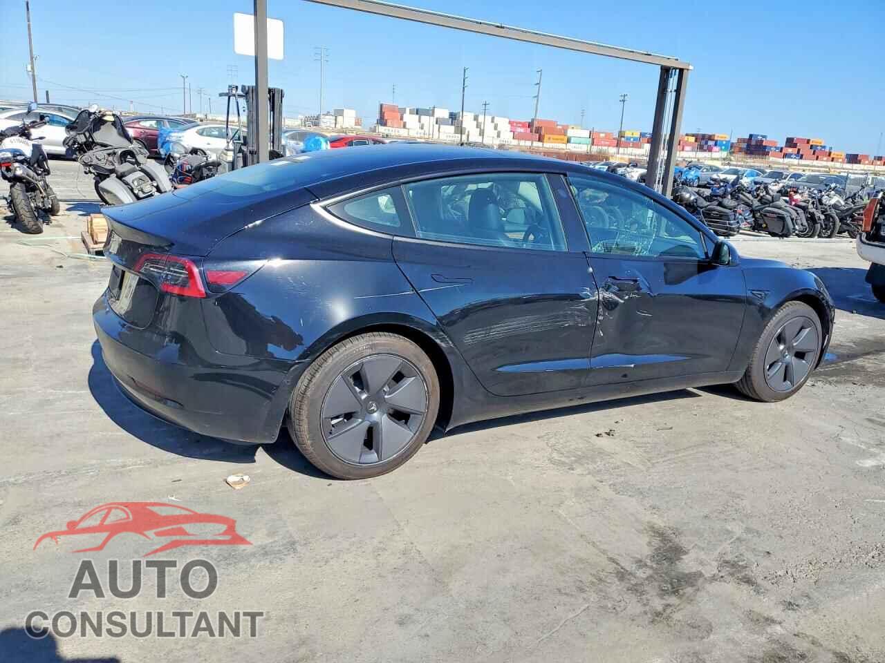 TESLA MODEL 3 2022 - 5YJ3E1EA9NF123732