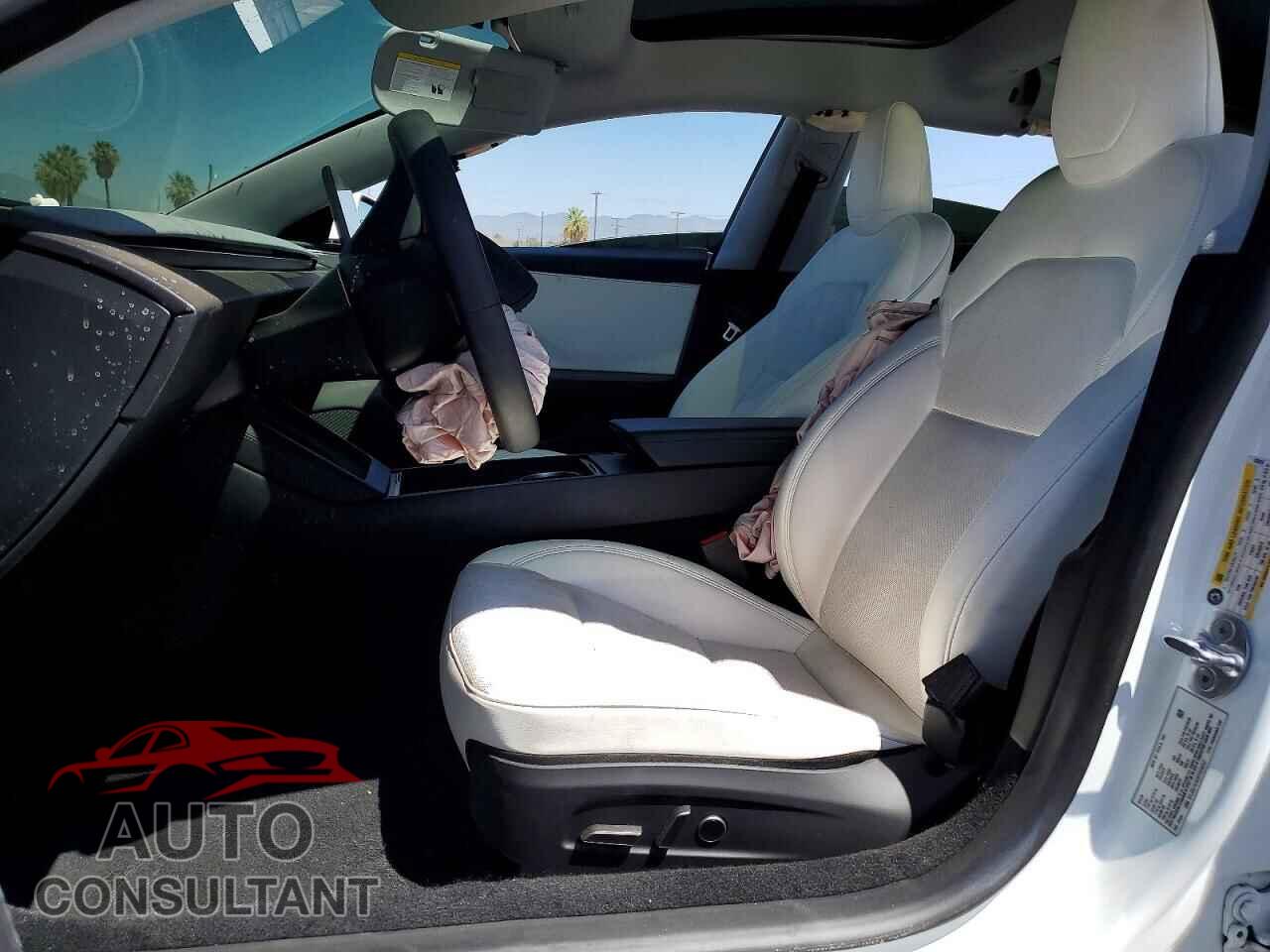 TESLA MODEL 3 2025 - 5YJ3E1EA0SF026057