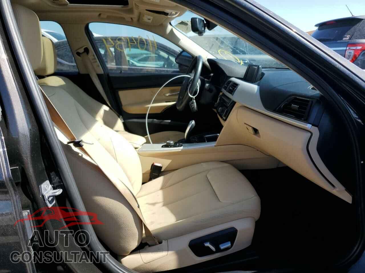 BMW 3 SERIES 2017 - WBA8A9C50HK620288