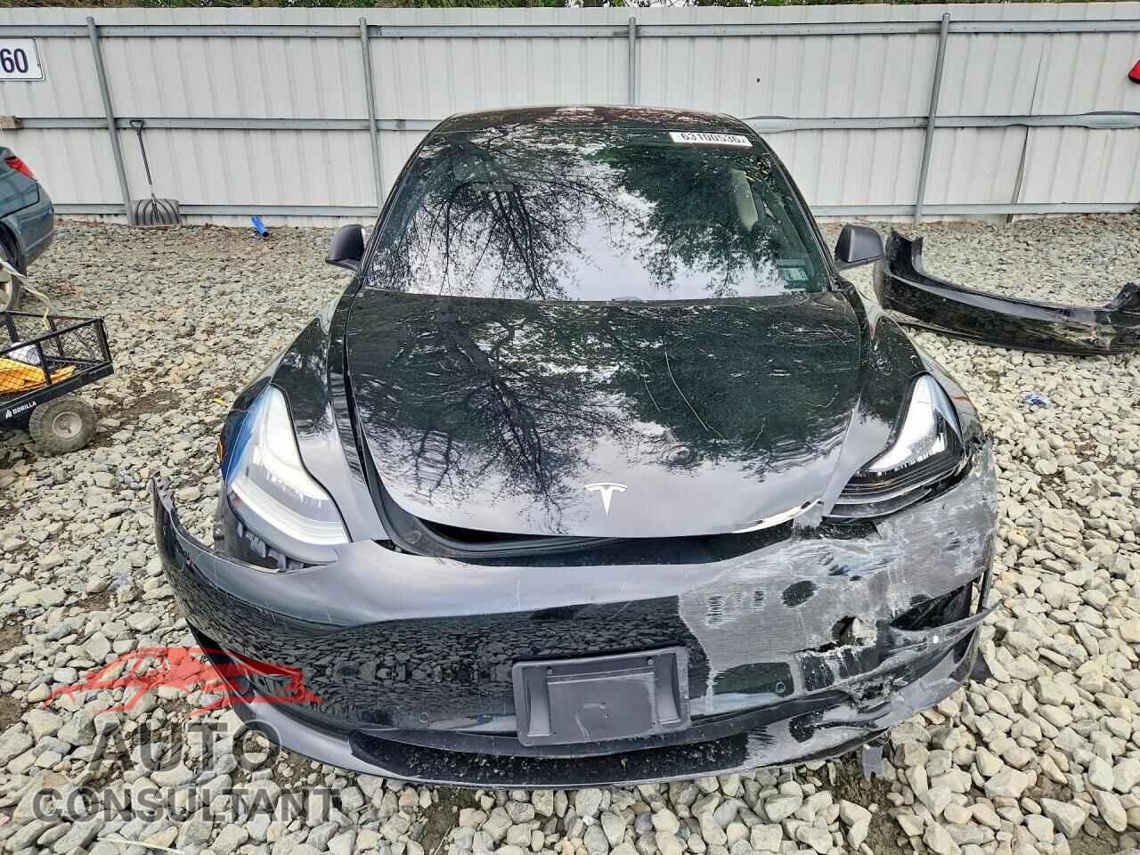 TESLA MODEL 3 2018 - 5YJ3E1EA3JF152184