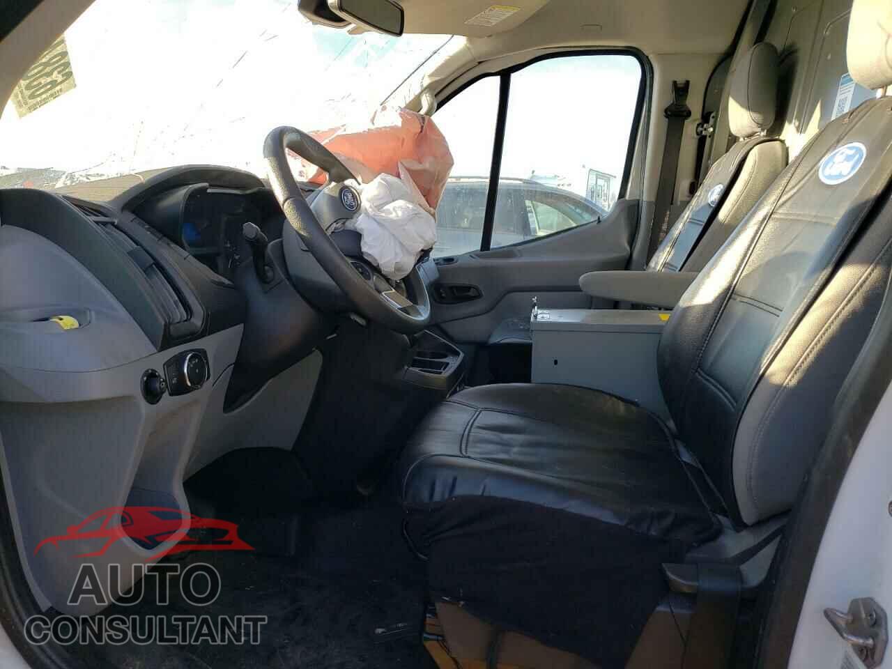 FORD TRANSIT CO 2017 - 1FTBW2YM4HKB49795