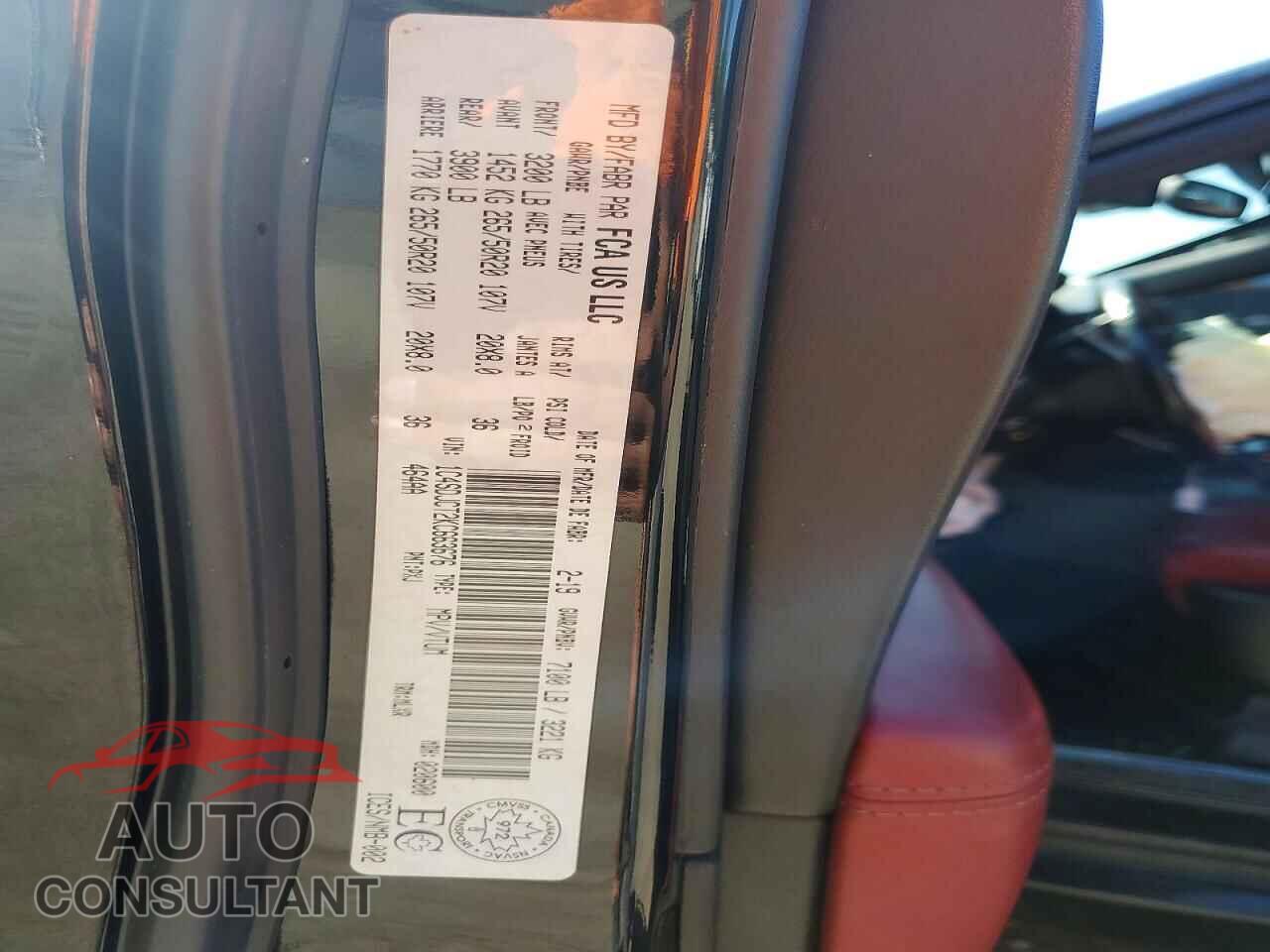 DODGE DURANGO 2019 - 1C4SDJCT2KC663676