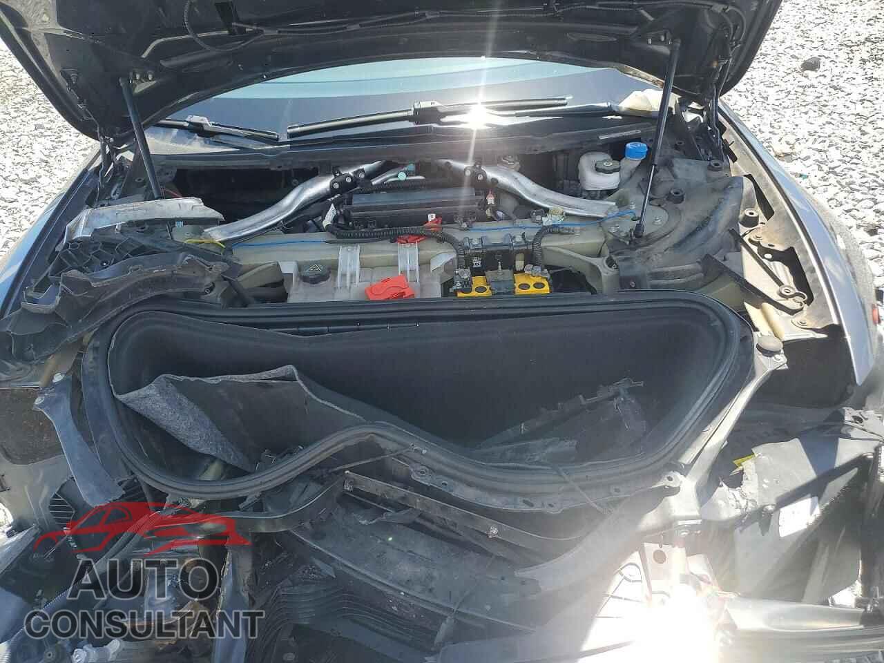 TESLA MODEL S 2018 - 5YJSA1E26JF276062