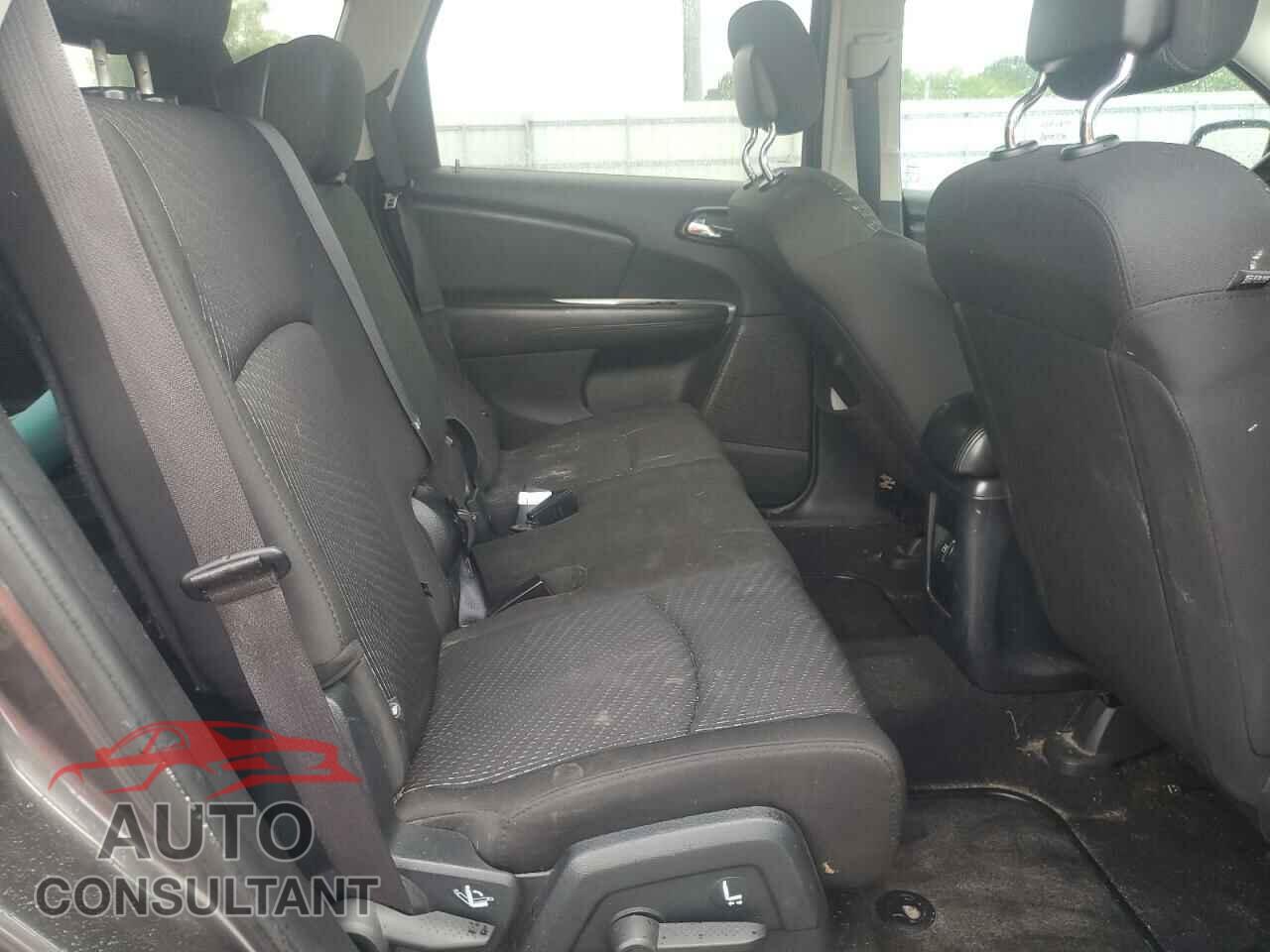 DODGE JOURNEY 2017 - 3C4PDCAB2HT524351
