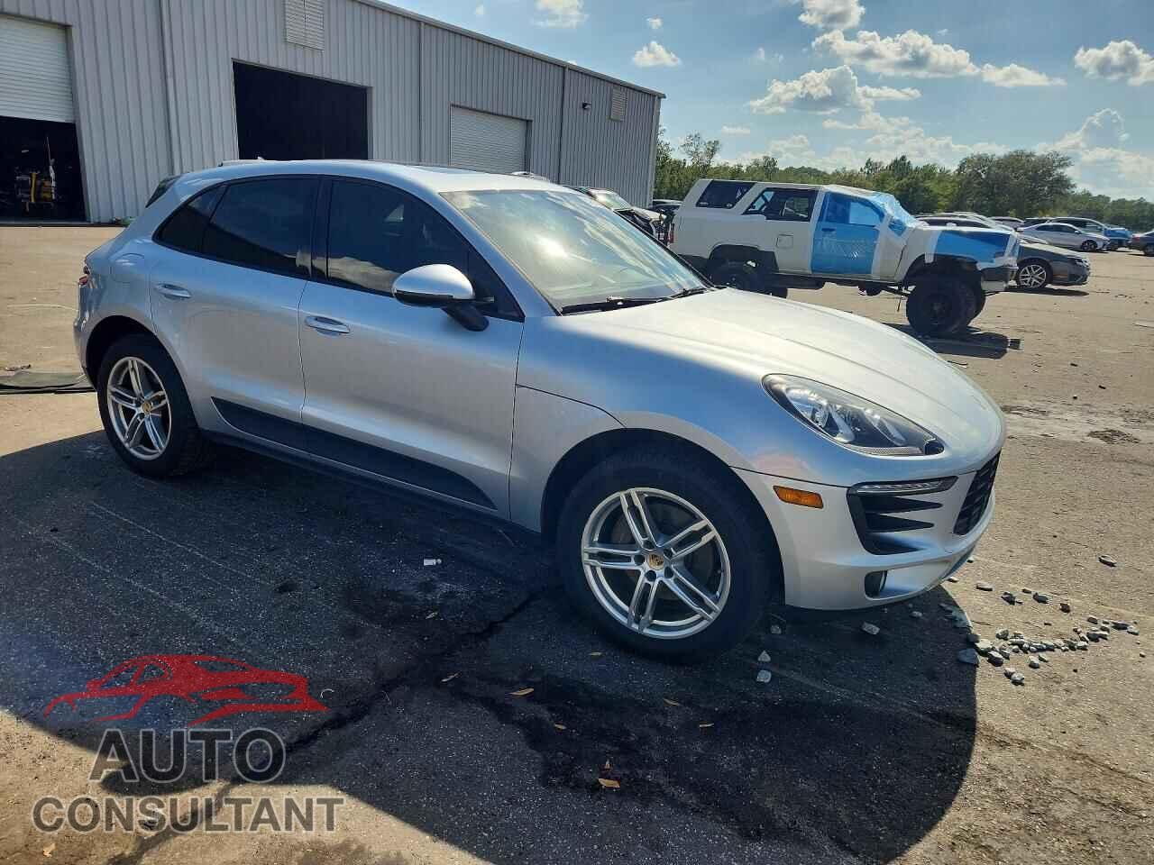 PORSCHE MACAN 2017 - WP1AA2A53HLB83300