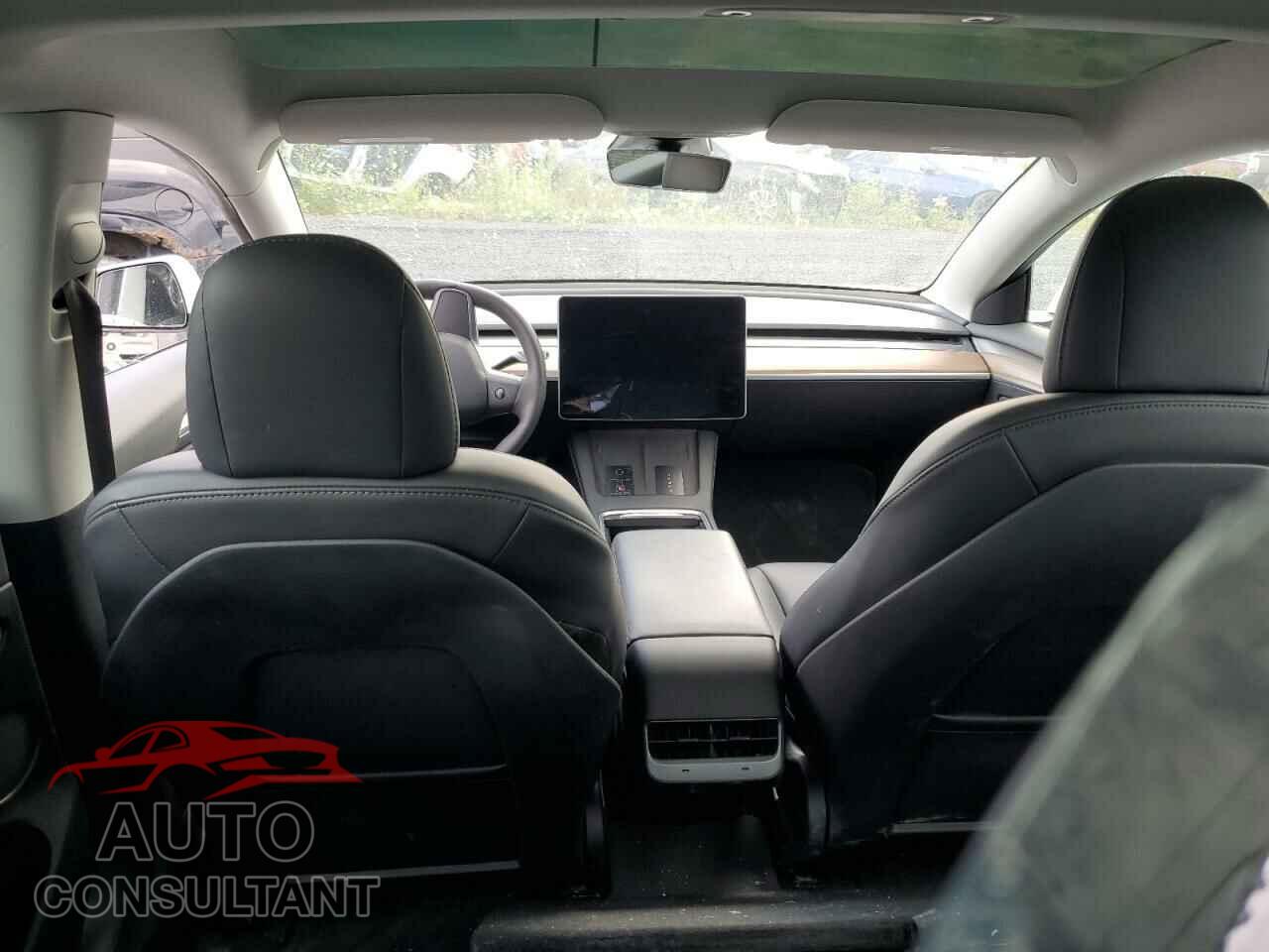 TESLA MODEL 3 2022 - 5YJ3E1EA6NF353597