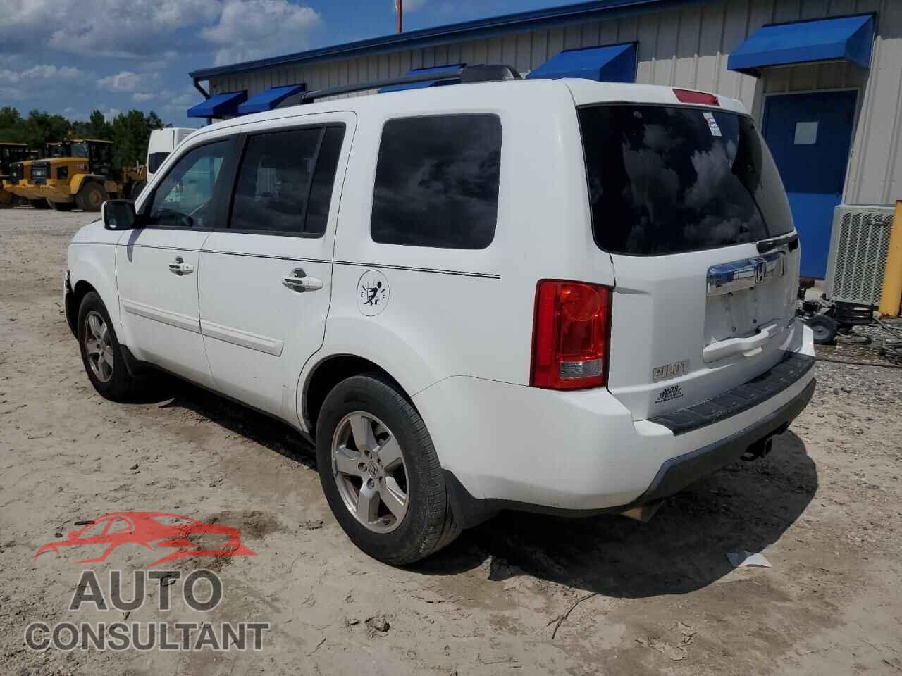 HONDA PILOT 2011 - 5FNYF4H52BB085551