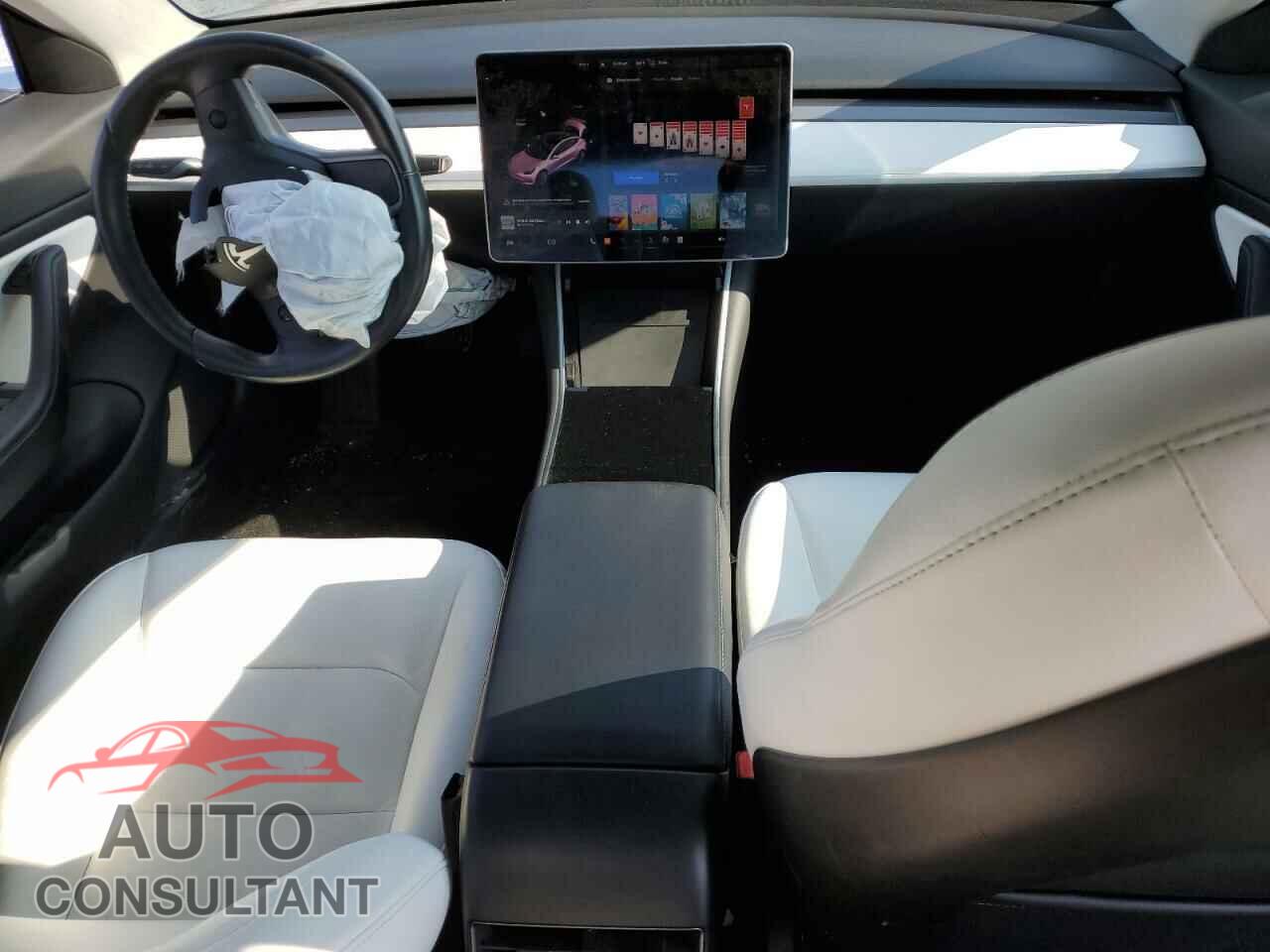 TESLA MODEL 3 2018 - 5YJ3E1EB4JF081859