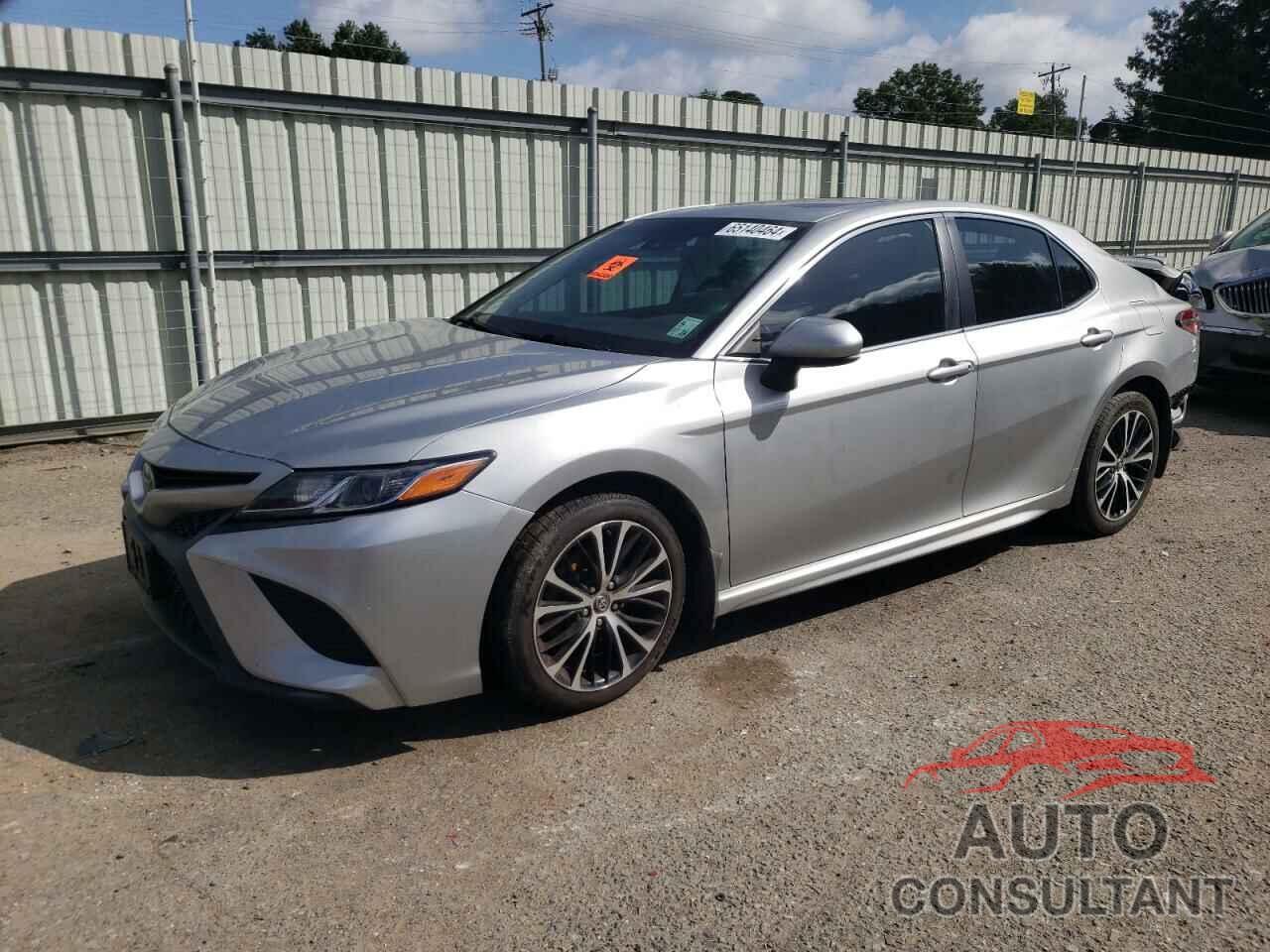 TOYOTA CAMRY 2018 - 4T1B11HK5JU662325