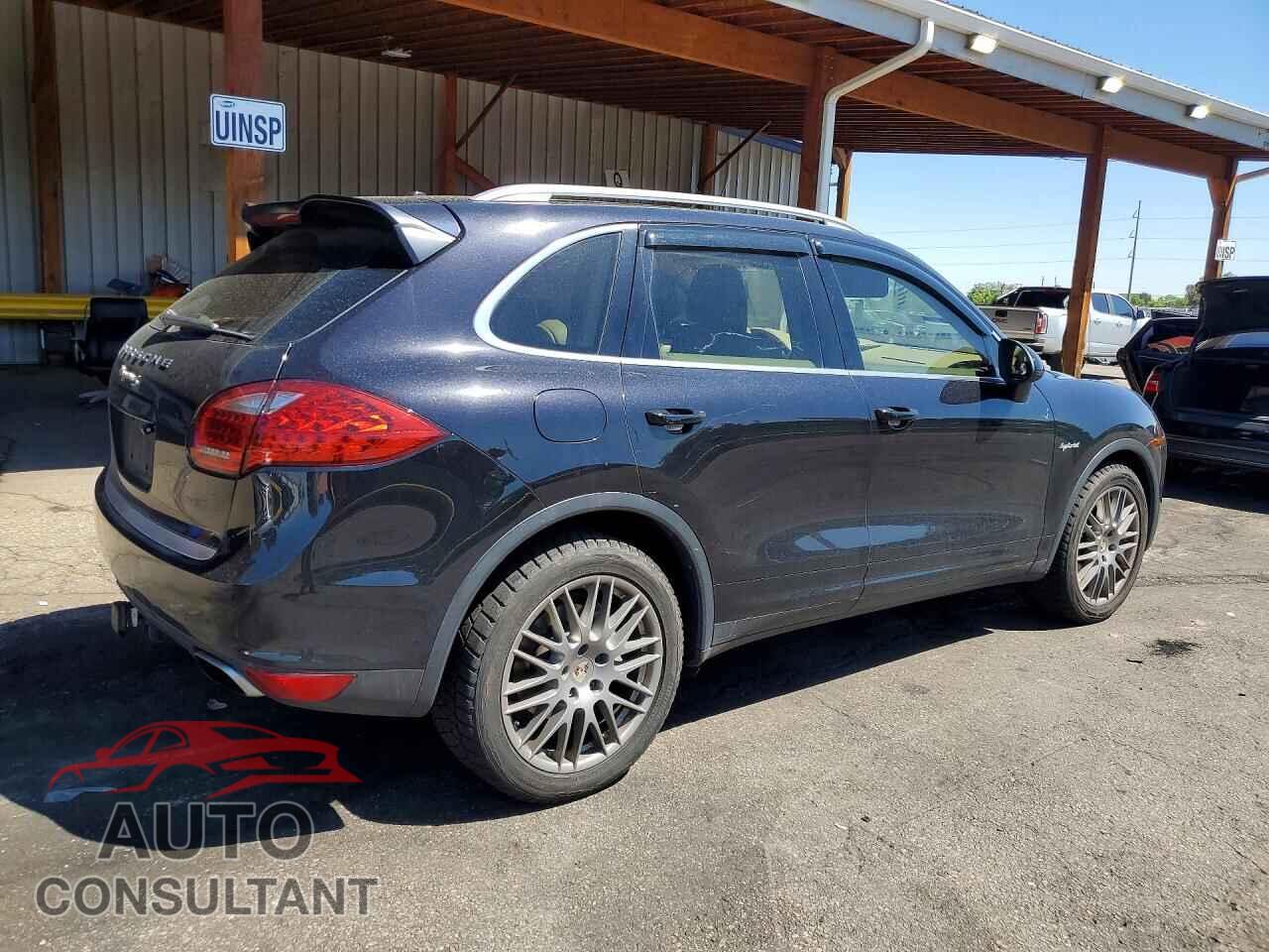 PORSCHE CAYENNE 2012 - WP1AE2A24CLA93785
