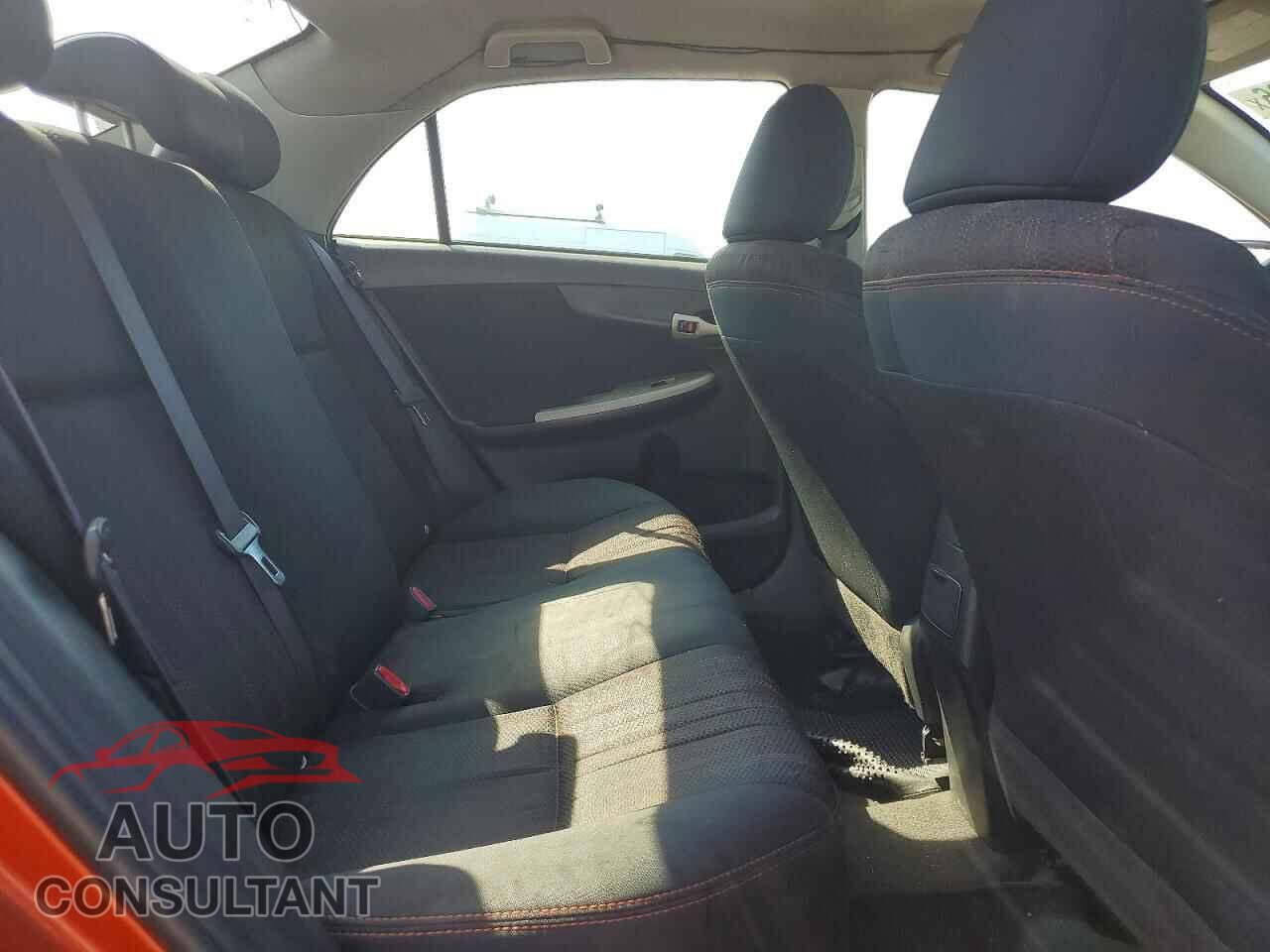 TOYOTA COROLLA 2013 - 2T1BU4EE6DC091568