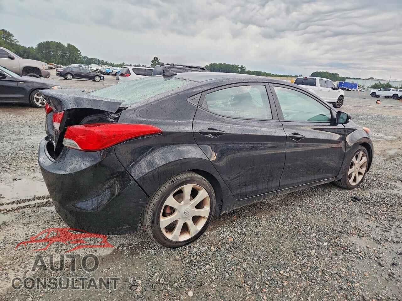 HYUNDAI ELANTRA 2012 - 5NPDH4AE7CH151467