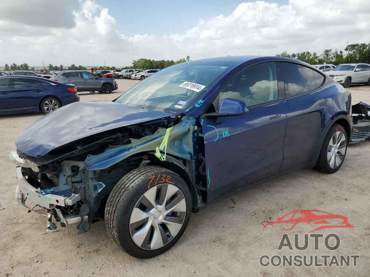 TESLA MODEL Y 2023 - 7SAYGDEE0PA068885