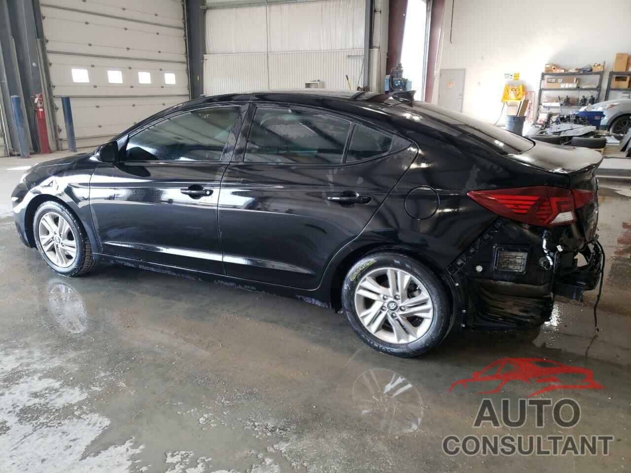 HYUNDAI ELANTRA 2019 - KMHD84LF8KU753073